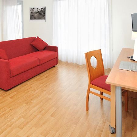 Sejours & Affaires Rennes Villa Camilla Exterior foto