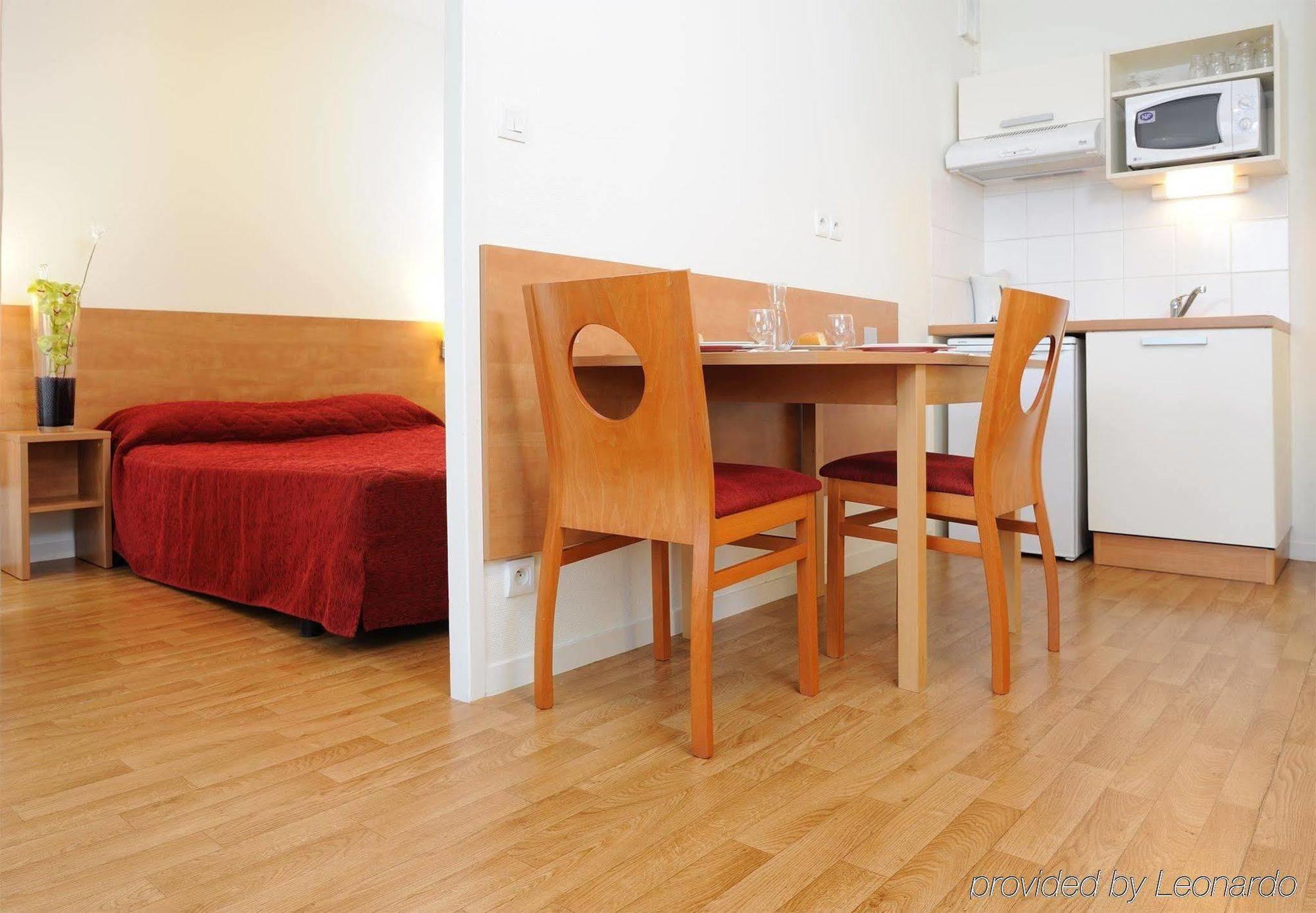 Sejours & Affaires Rennes Villa Camilla Exterior foto